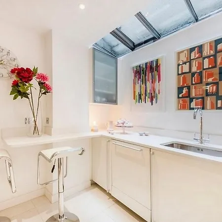 Appartamento Modern In Centre 3beds 3baths