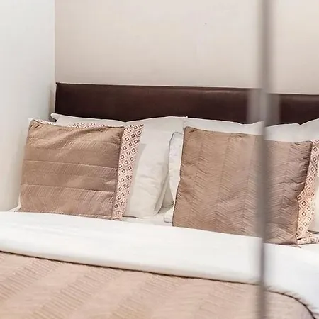 Appartamento Modern In Centre 3beds 3baths Colonia